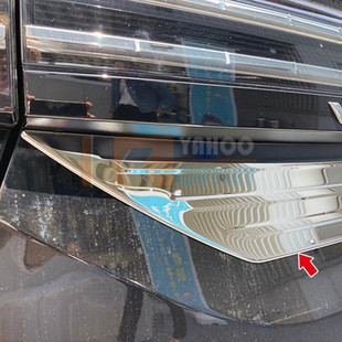 热销适用尾 专用voxy90不锈钢voxy门车牌饰条 noah90系后车标改装