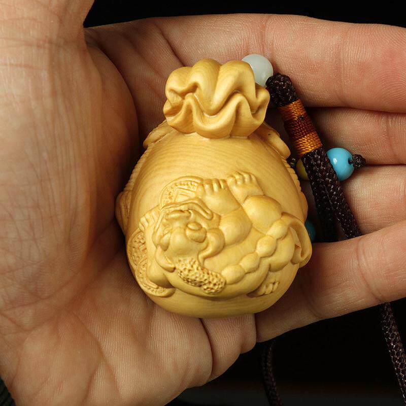 钱袋批发黄杨木雕貔貅厂家代代有福吊坠汽车用品挂件木质文玩把件