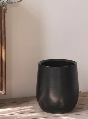 现代大花盆高级感黑色陶瓷盆室内摆件北欧落地绿植盆阳台花园造景