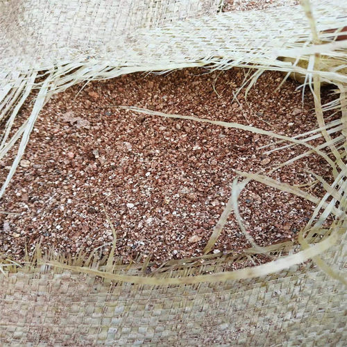育苗3-6mm蛭石草娃娃蛭石粉防火涂料膨胀蛭石隔音防火保温蛭石