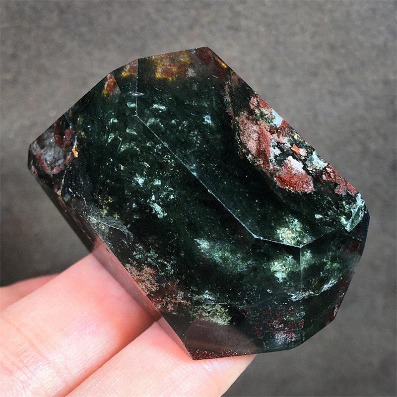 天然绿幽灵随形原石打磨四季彩幽灵聚宝盆千层金字塔原矿家居摆件