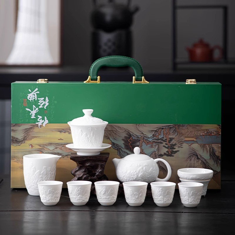 德化高档羊脂玉浮雕千里白瓷江山功夫三才盖碗茶具中式家用套装
