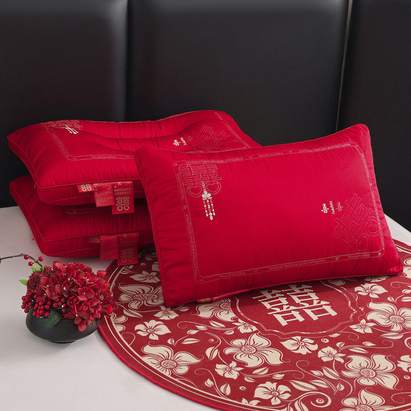 大红色婚庆枕头芯高端家用刺绣全棉枕芯结婚枕头一对装精致枕头芯