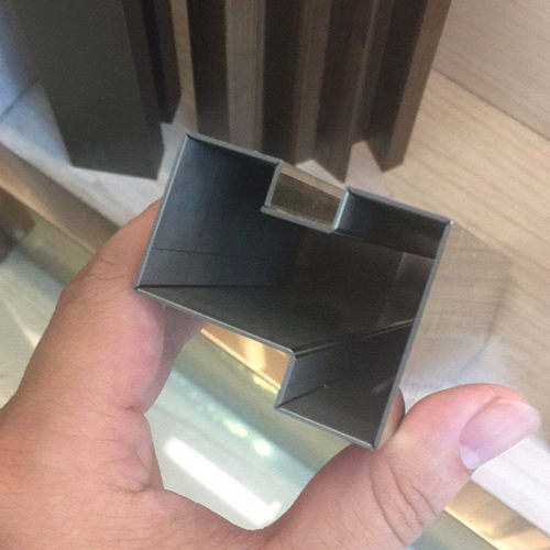 厂家批发门套异型哑光门框黑钛金金属不锈钢背景墙嵌入式装饰线条