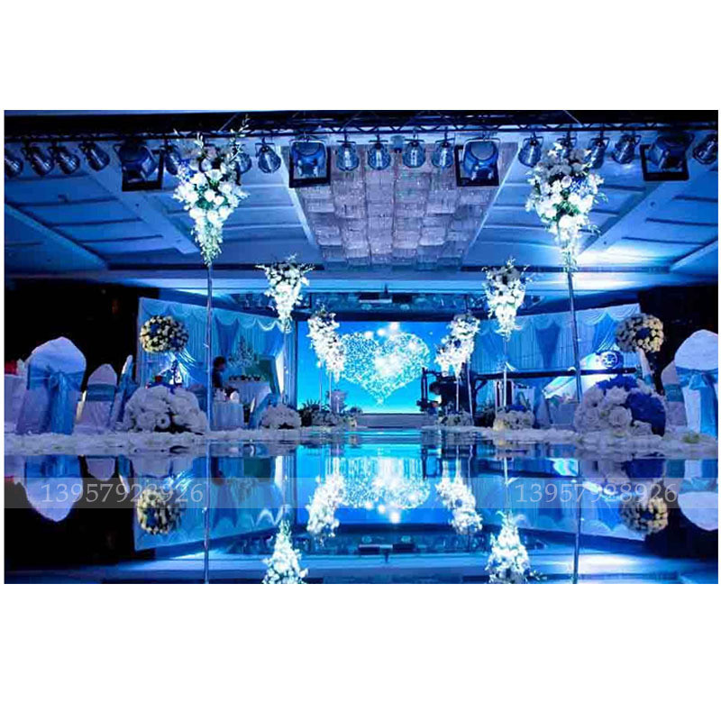 银色可地毯镜面裁剪婚礼现场舞台t台反光地毯背景装饰婚庆道具