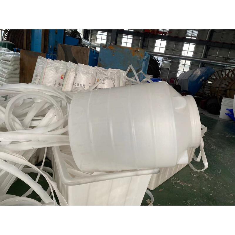 1.5吨家用小水箱1500L家用水桶屋顶蓄水罐1.5立方桶