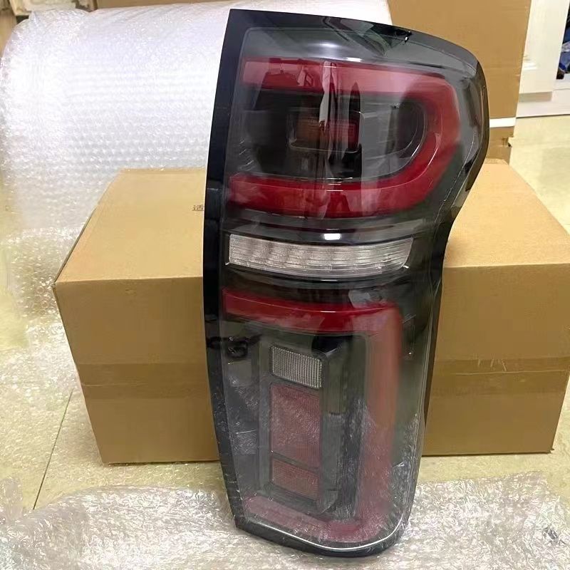 热销适用于长城炮乘用版后尾灯总成越野版皮卡后车刹车灯壳原厂原