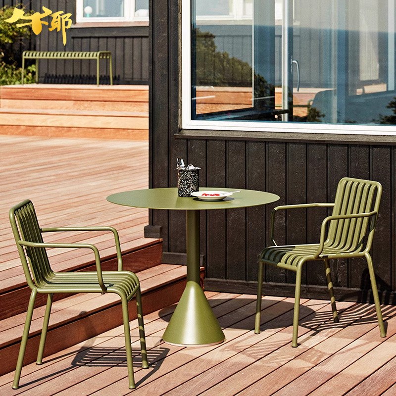 现代户外庭院桌椅组合阳台花园奶茶店咖啡厅外摆桌子休闲铁艺桌椅