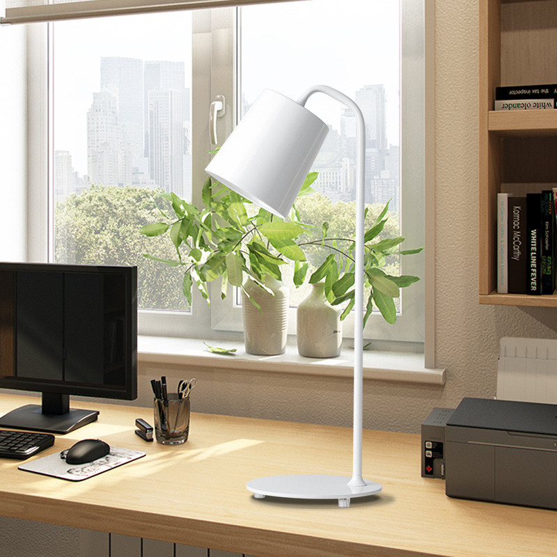 北欧创意台灯彩色led护眼卧室床头阅读灯学生书桌台灯个性灯具