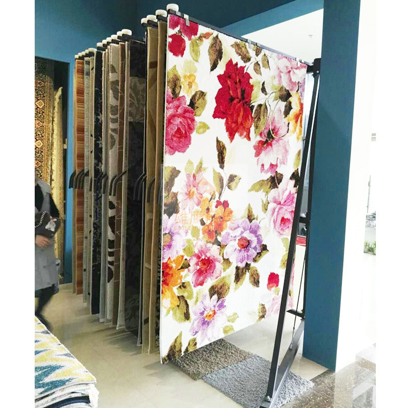 可移动地毯展示柜翻页式大地毯展架黑色金属地毯展示架落地式雄鹰