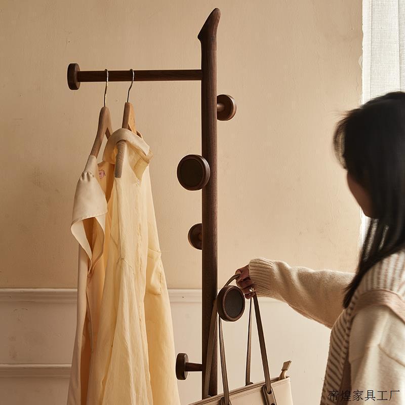 热销廞耷日式衣帽架落地卧室实木衣架移动多功能可家用挂衣架脏衣