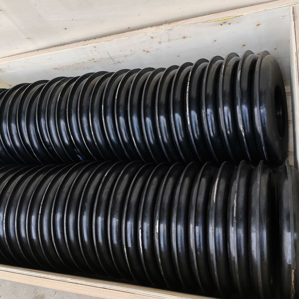 翻车机靠车板橡胶缓冲垫320*120钢板夹层翻车机减震垫块现货供应