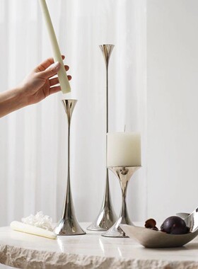 现代轻奢浪漫银色电镀金属烛台样板间售楼部客厅餐厅家居烛台摆件