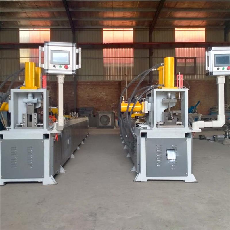 热销全自动液压冲角机多工位数控冲孔成型机框架冲孔切角一次切角