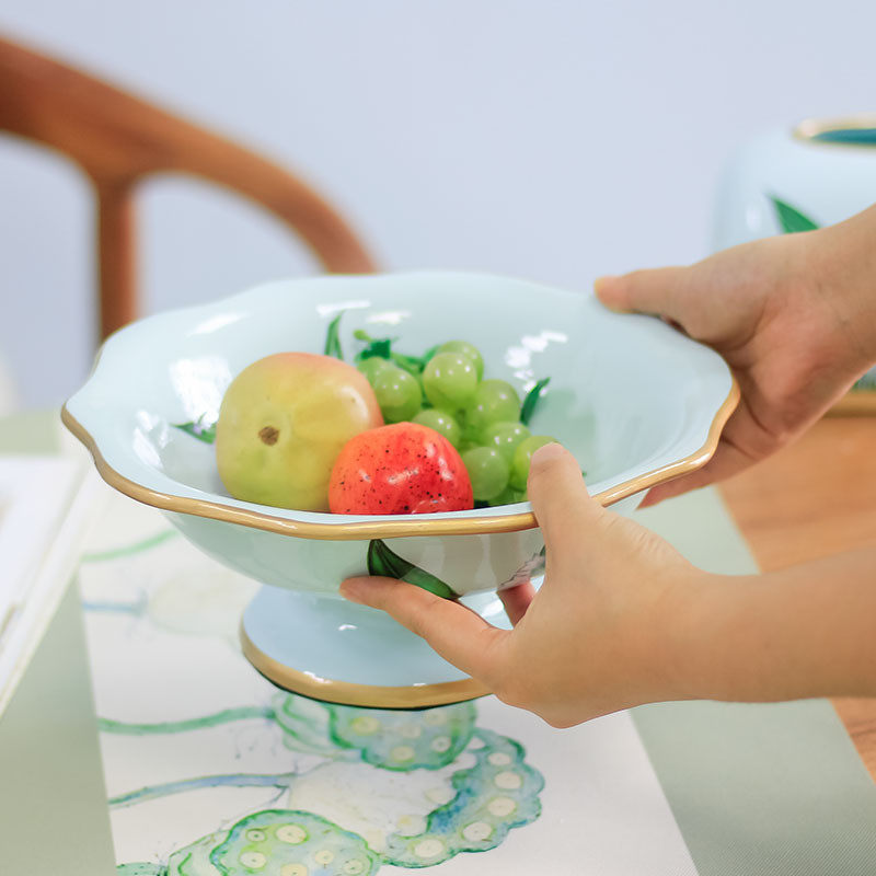 热销传递幸福陶瓷水果盘家用客厅茶几果盘中式高档干果盘茶几装饰