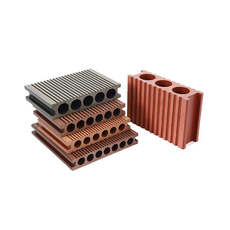 工程景观园林防腐木塑地板pe共挤地板公园栈道户外圆孔塑木地板