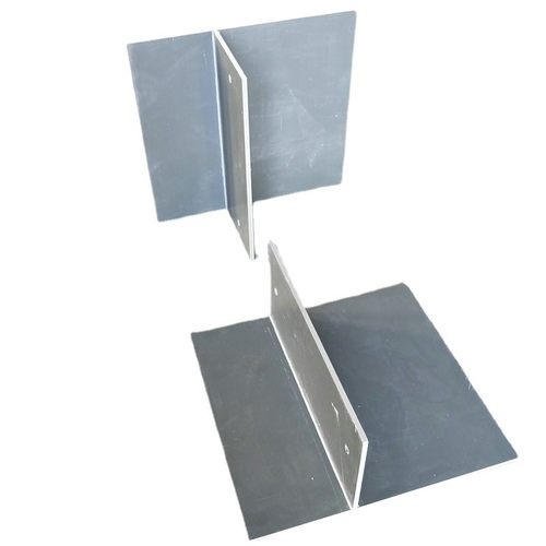 定制高铁pvct型隔板桥梁型挡水板焊接t型塑料隔板桥面tpvc绝缘板