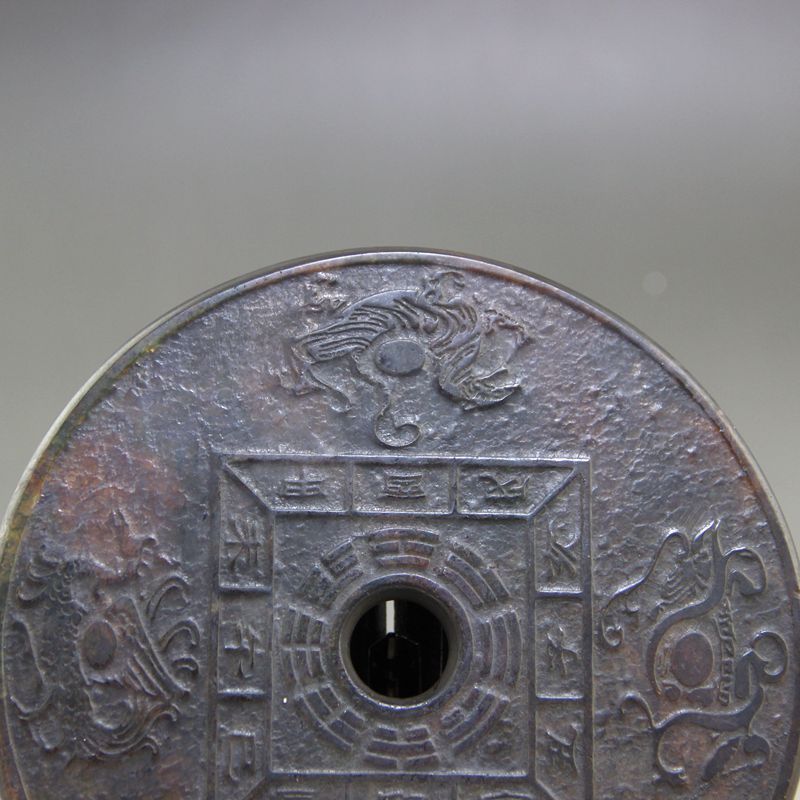 厂家批发架子古玩复古工艺品雪花玉四大兽玉璧摆件送收藏