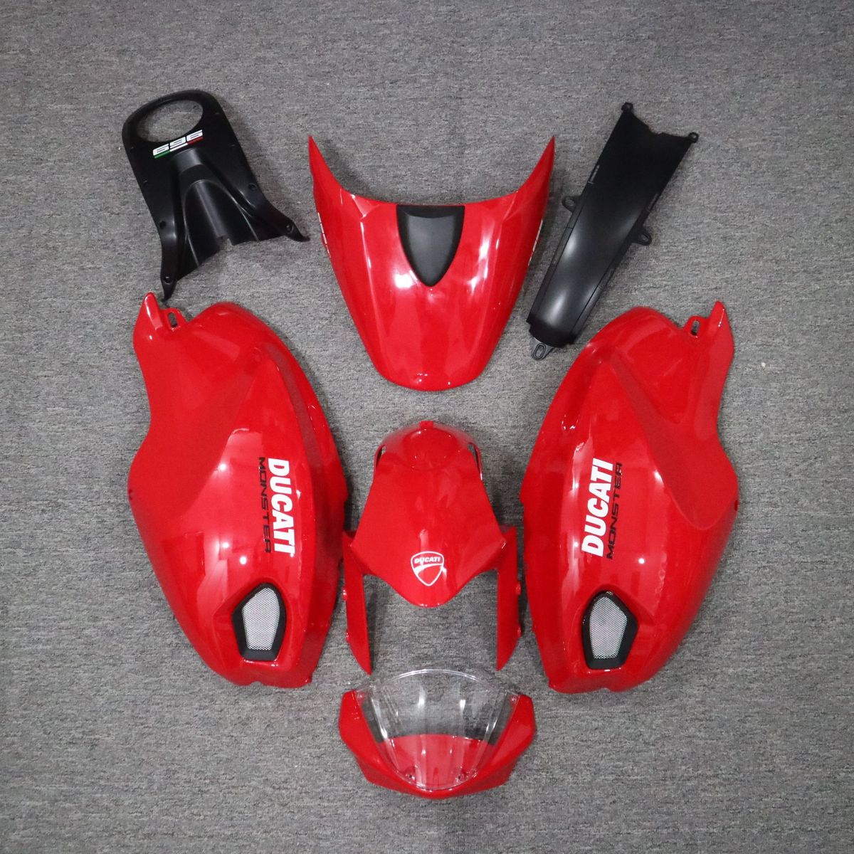 热销适用于杜卡迪ducatimonster6967957961100驼峰挡泥板整流罩