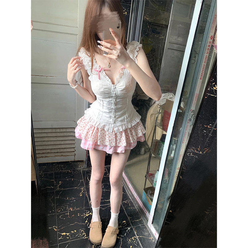 新品茶系穿搭一整套夏季小个子甜妹纯欲短袖衬衫碎花半身裙两件套