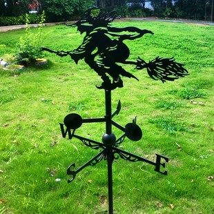户外花园草坪装 饰金属工艺品挂墙地插两用路标铁艺插件方向标