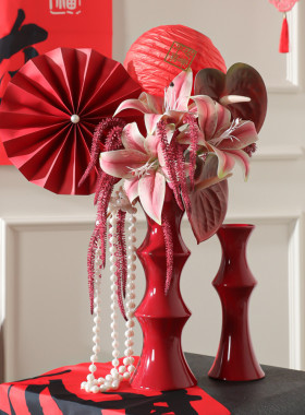 新款复古陶瓷花瓶高级感摆件ins风新年红色中古高颜值水培插花瓶