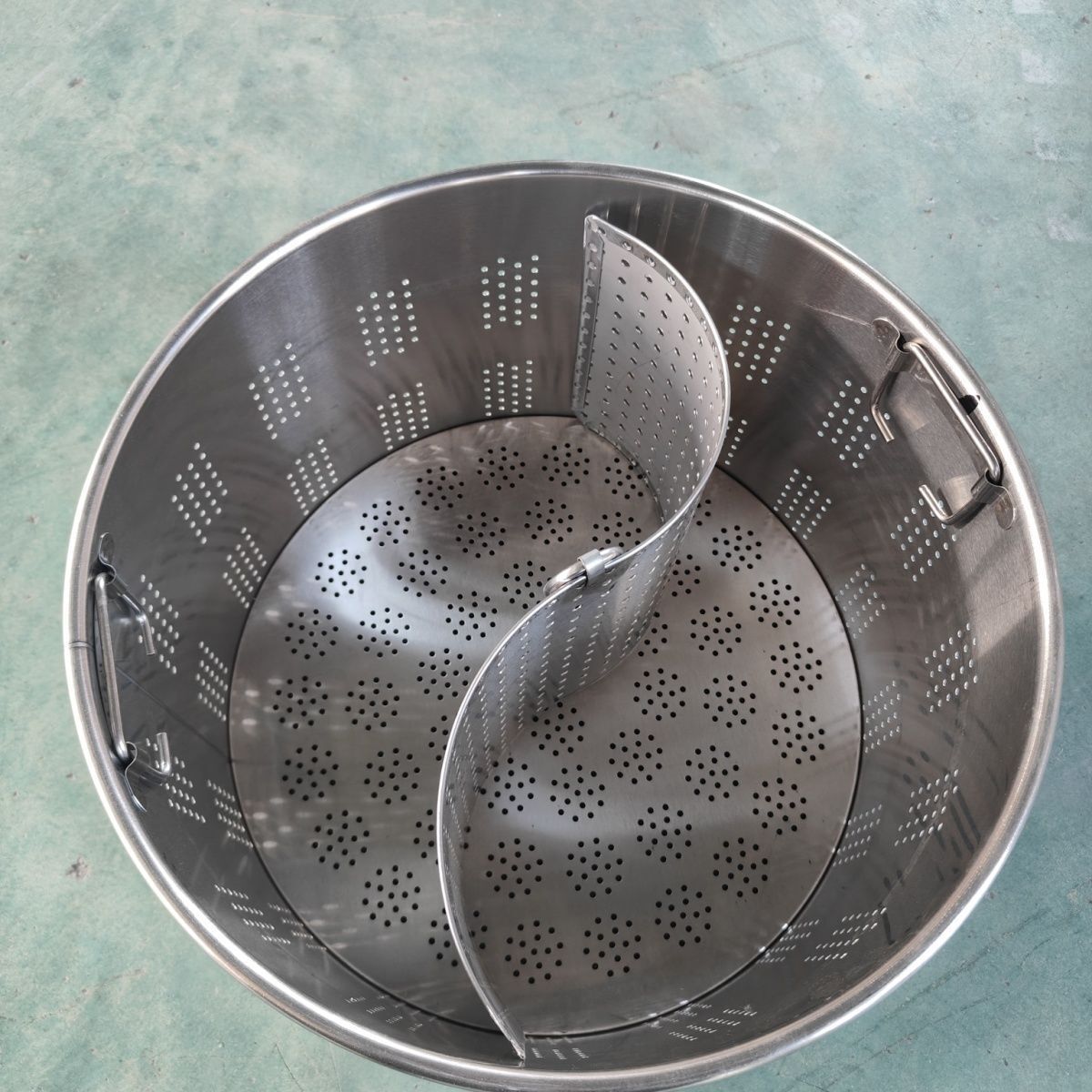 煮面炉分隔板配件饺子面条分隔板分离器煮面桶分内胆隔板分隔板