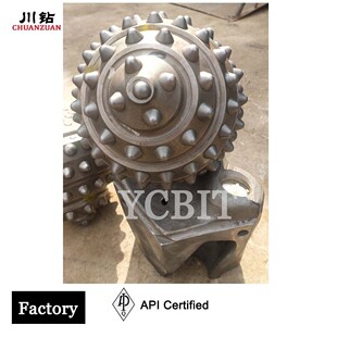 非开挖水平定向钻121/4金属密封牙轮钻头岩石扩孔器报价