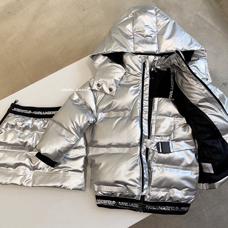 男女童银色浮雕字母夹棉棉衣系列