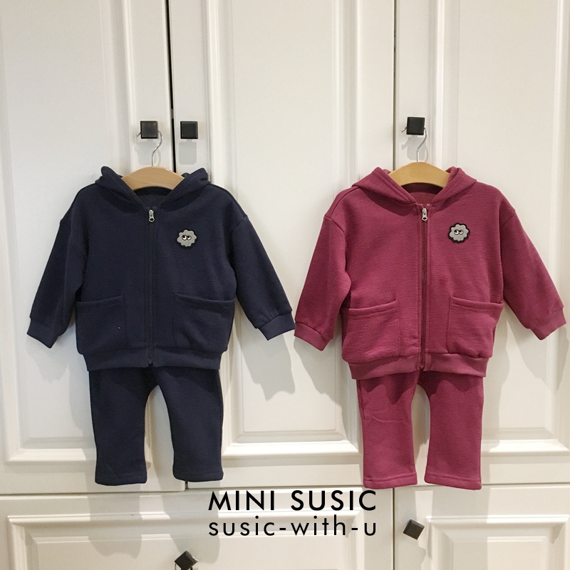 韩系童装男女童两色加绒套装