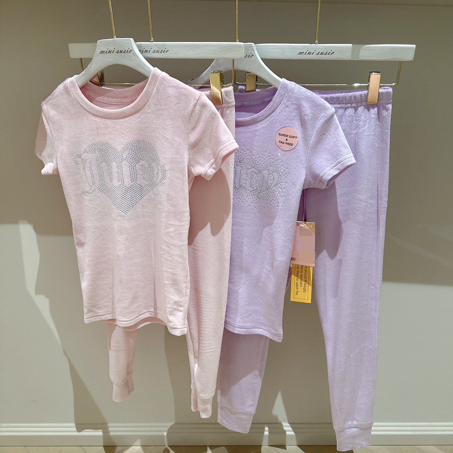 3-12自留jc家女童两色柔软绒面烫钻短袖长裤家居服套装,童装/婴儿装/亲子装,家居服套装,淘宝优惠券,粉丝福利购,淘宝优惠卷