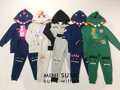 2-9岁男女童卡通抓绒卫子卫衣