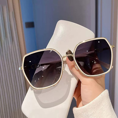 【宫佩Cocoa小苏】墨镜女2025新款高级防紫外线大脸显瘦偏光太阳