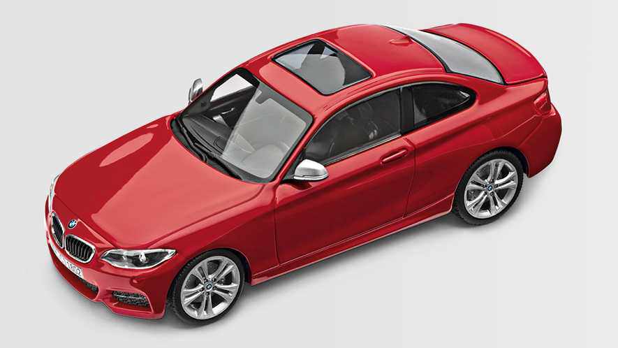 原厂宝马bmw 2系双门轿跑车车模f22 1:43 原装正品 烟台4s店代购