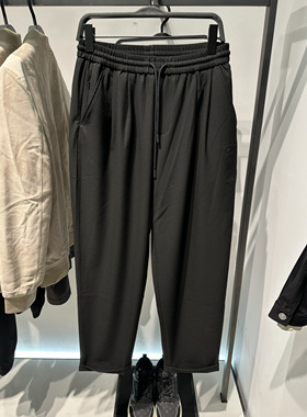 B1GBE1238 太平鸟男装2024年春季新款时尚黑色抗皱宽松抽绳休闲裤