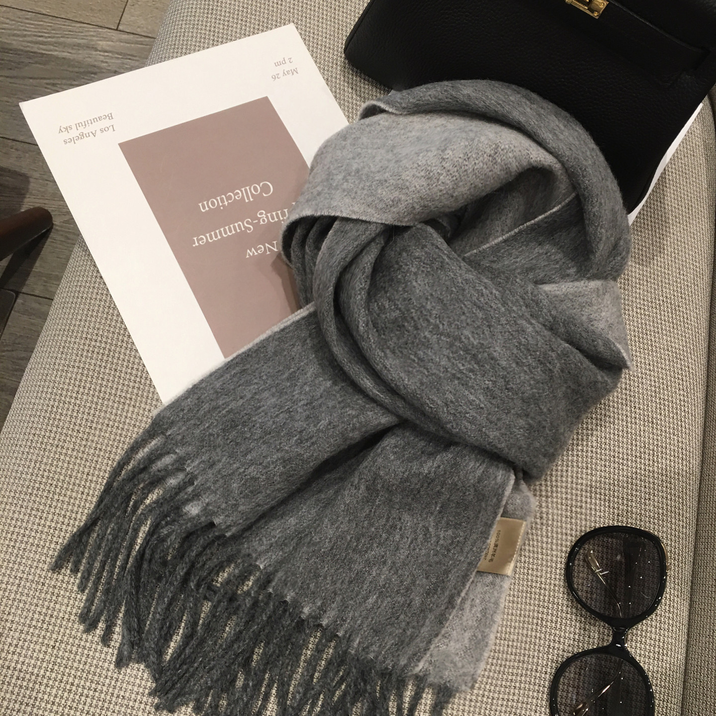 2025冬季新款精选澳洲羊毛WOOL100%羊毛围巾双面拼色披肩两用围脖