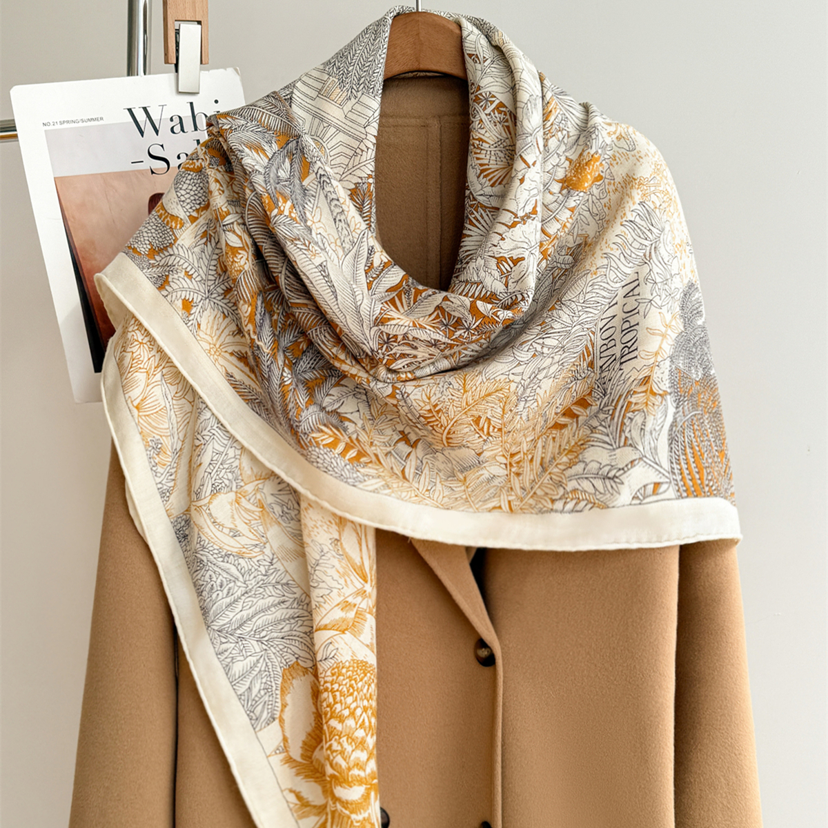 2025冬季新款百搭高品质轻奢丝毛围巾真丝羊毛大方巾超大丝毛披肩