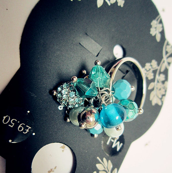 特价英国蓝色闪钻珍珠流苏戒指女