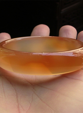 天然巴西玛瑙手镯/加厚不加宽/香橙色玉髓/水润通透/送礼佳品2080