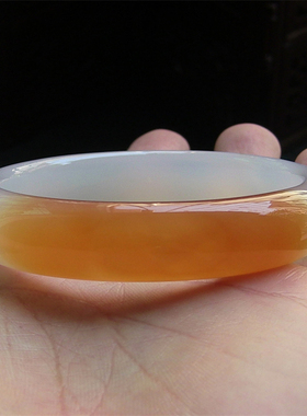 天然巴西玛瑙手镯/加厚不加宽/一抹红玉髓/送礼佳品2133