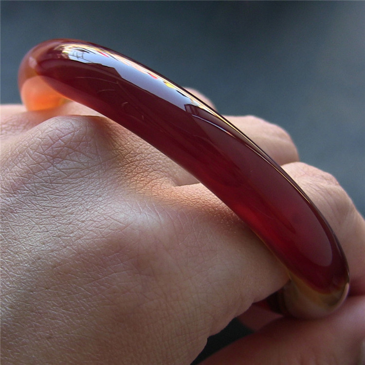 天然巴西玛瑙手镯/复古圆条/鸡血红玉髓/精美纹理1071