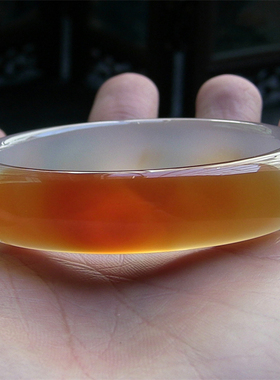 天然巴西玛瑙手镯香橙色玉髓