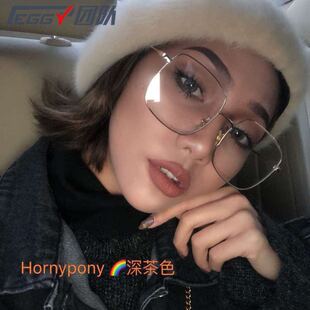 深茶色哑光唇釉热卖 色超火 款 包邮 包装 常小妞合伙人Hornypony最新