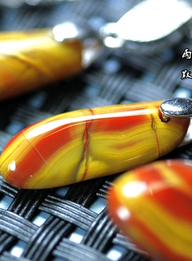 北票战国红标本料随型项链坠吊坠