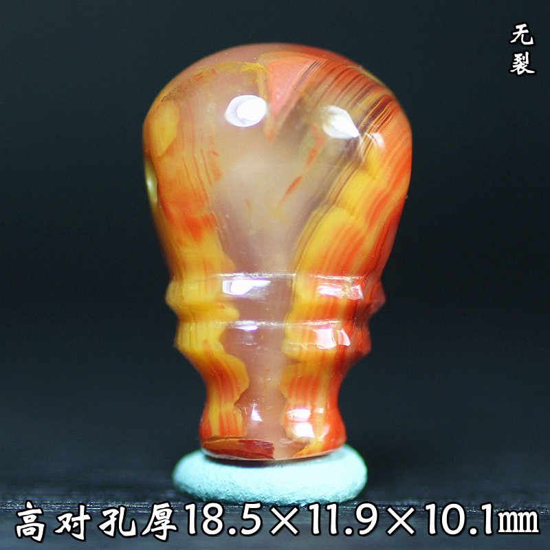 天然北票战国红玛瑙艳红黄冻飘缠丝老料一体三通佛塔佛头文玩配饰