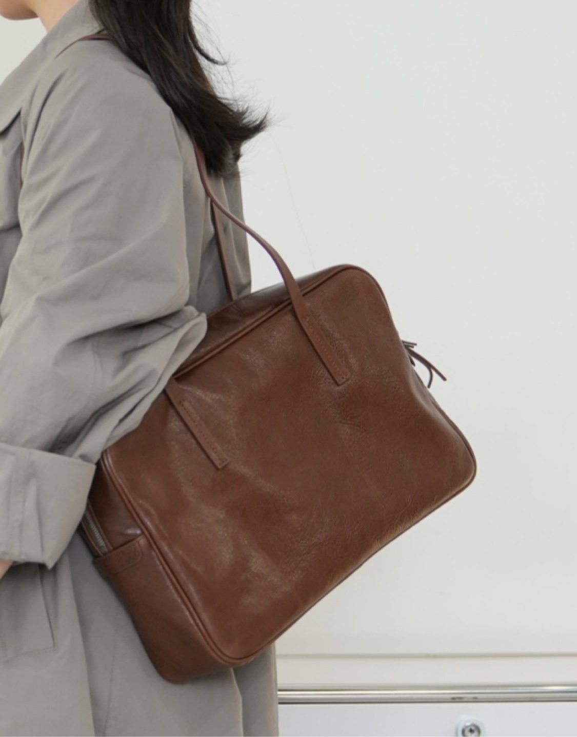 藤也家牛皮百搭大容量波士顿包