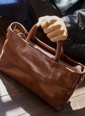 2026新款头层牛皮复古手提包小众休闲极简风单肩斜挎包通勤小方包