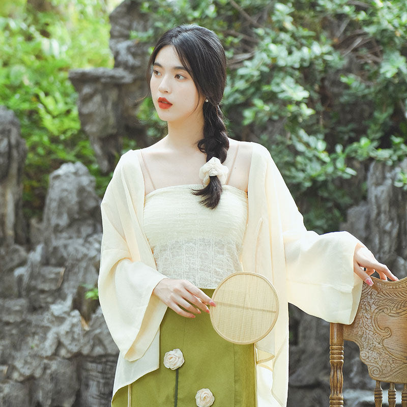 定价改良版汉服少女中国风宋制