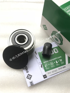 适用雪佛兰科鲁兹景程1.61.8别克英朗1.5GXT原装发电机皮带单向轮