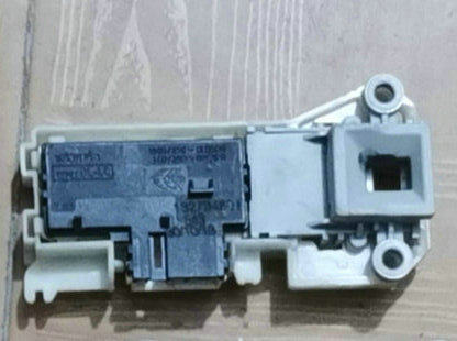 适用伊莱克斯金章EWP85742 EWP85752 EWP10742滚筒洗衣机门锁开关